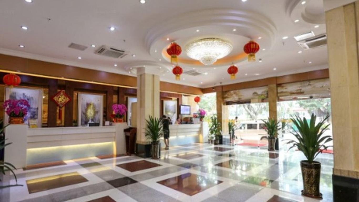 Dongcheng Hotel