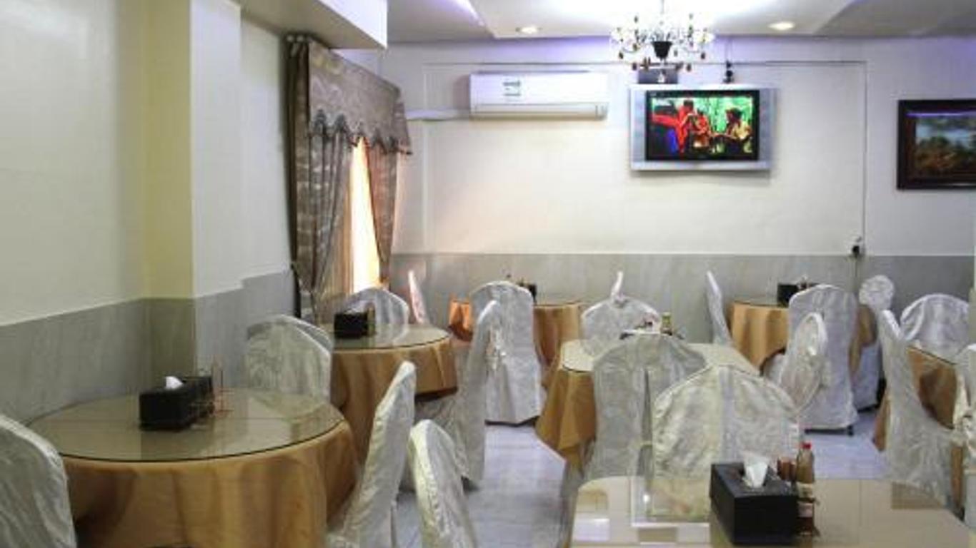 Al Ahrar Hotel