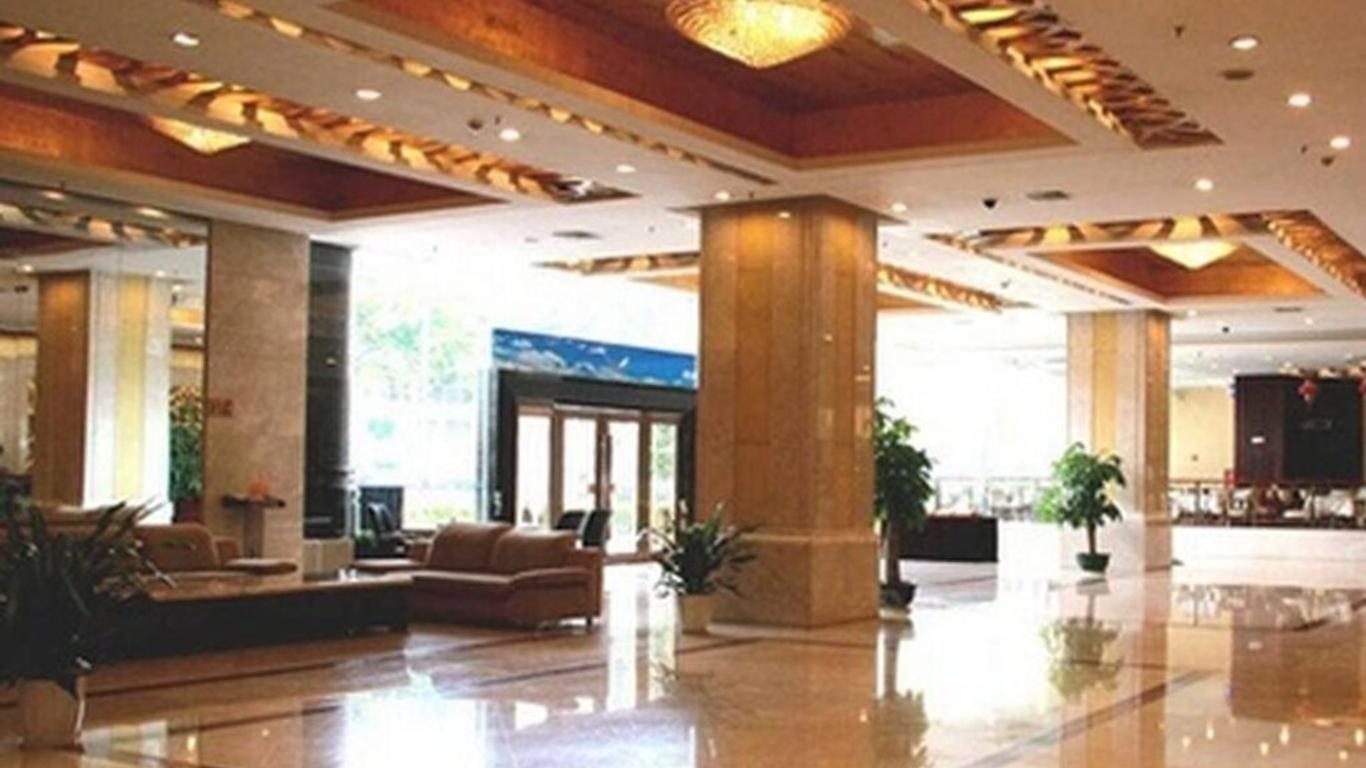 Yifeng Hotel