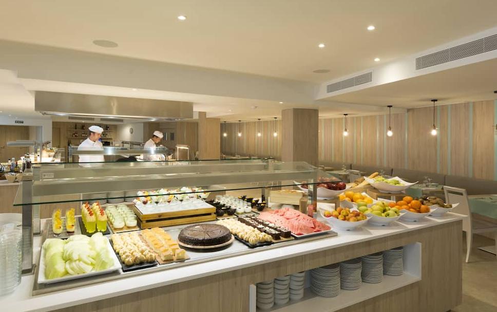 Buffet Ảnh