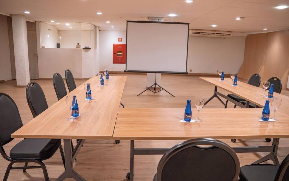 Conference room Ảnh