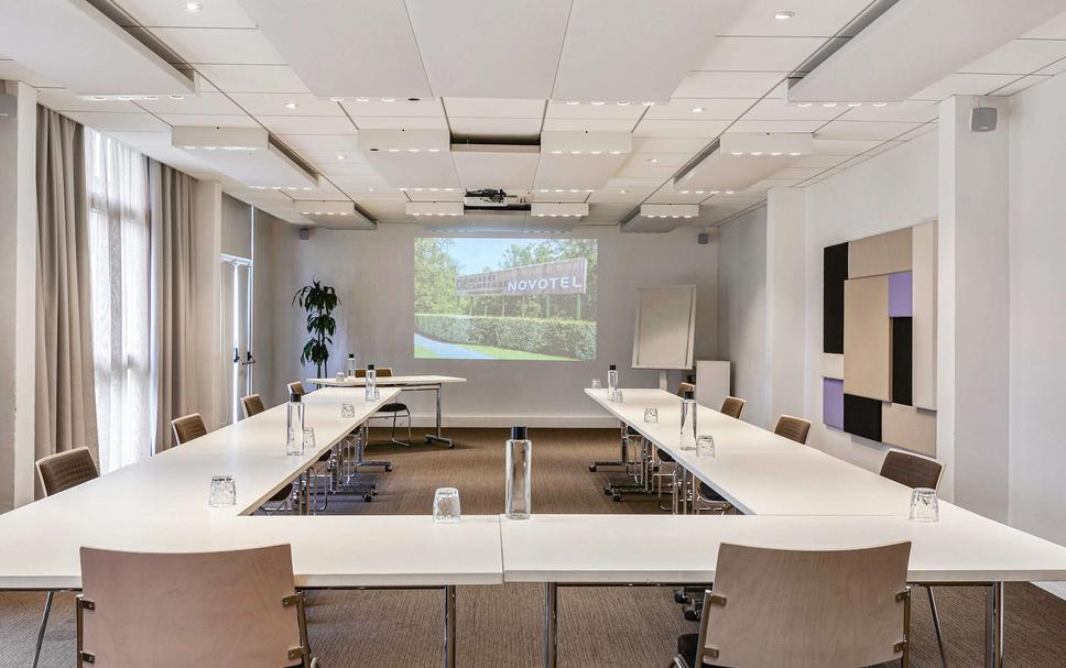 Conference room Ảnh