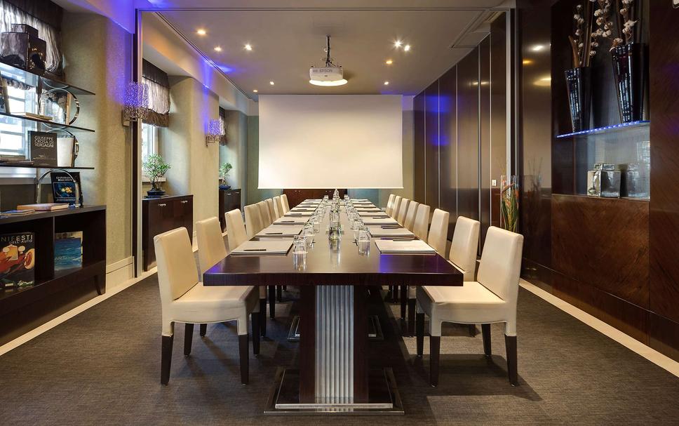 Conference room Ảnh