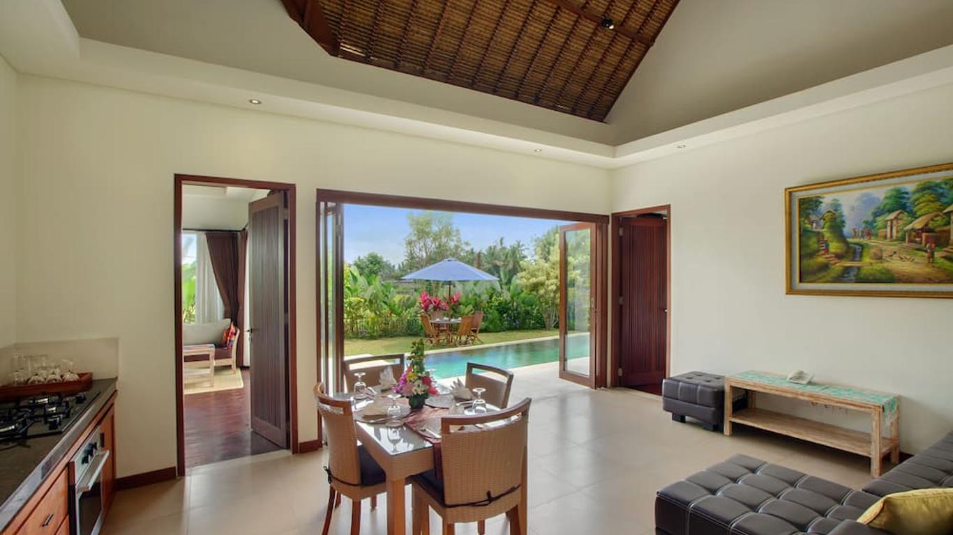 Anusara Luxury Villas