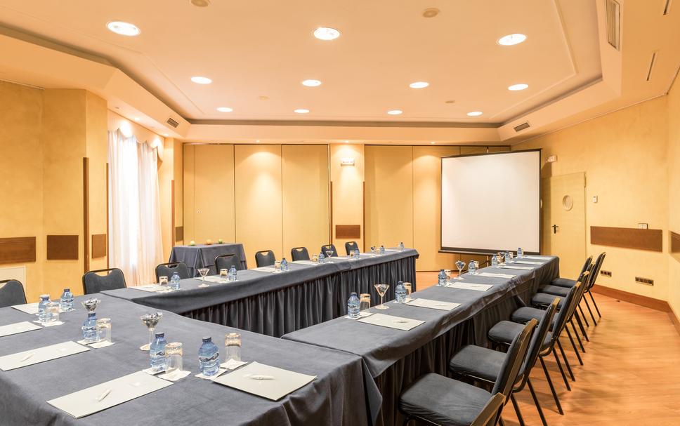 Conference room Ảnh